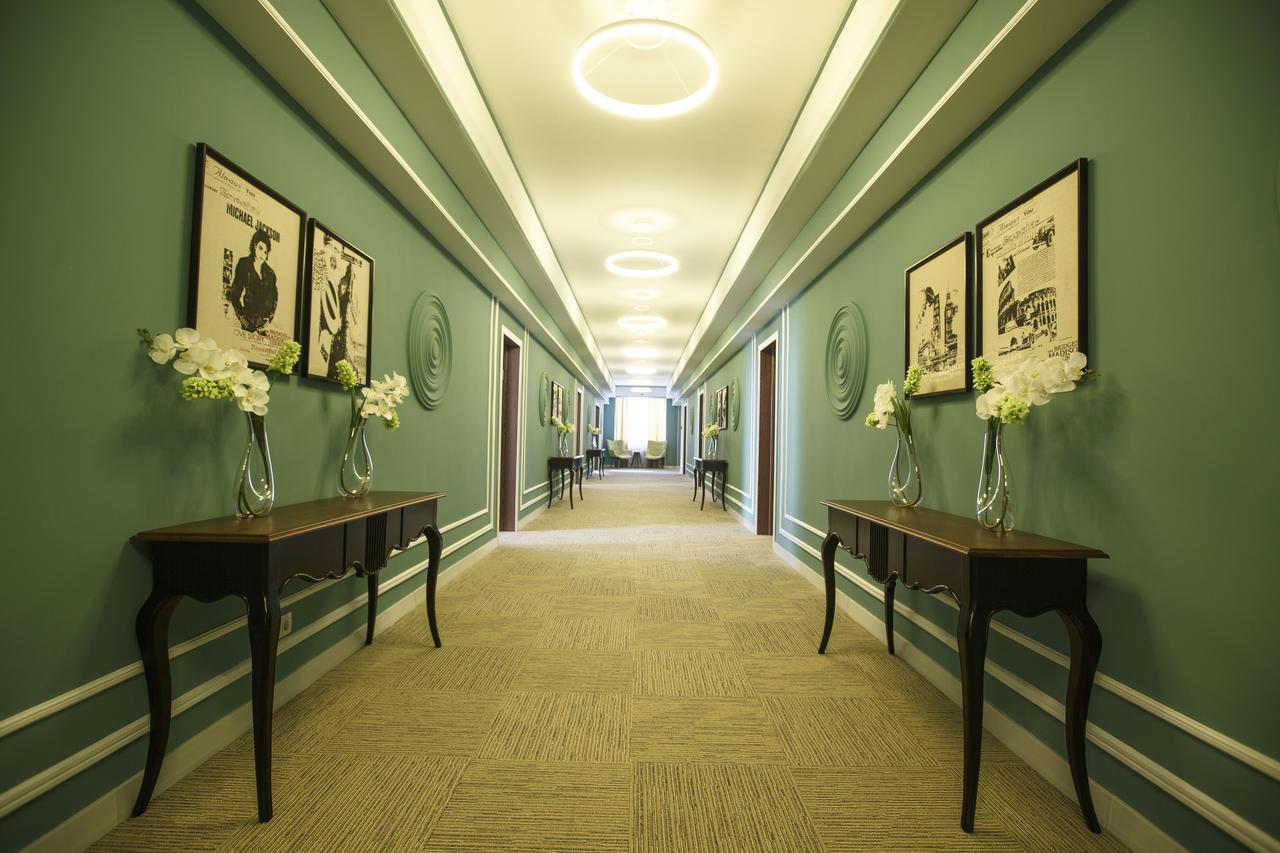 Green Which Hotel Petropavlovsk Eksteriør billede